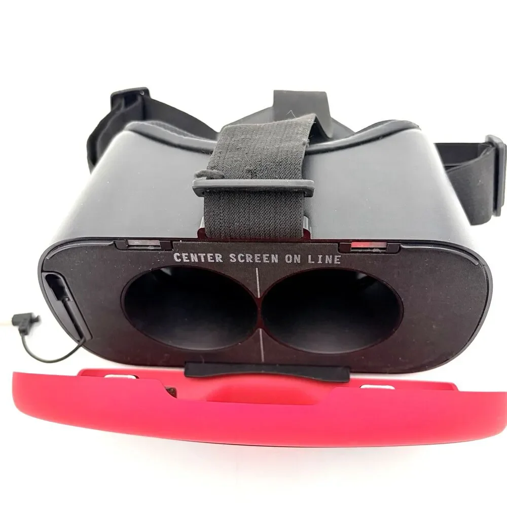 Tzumi Dream Vision VR Headset Smartphone Virtual Reality Viewer Black Red